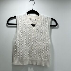 White Cable Knit Sleeveless cropped Sweater
